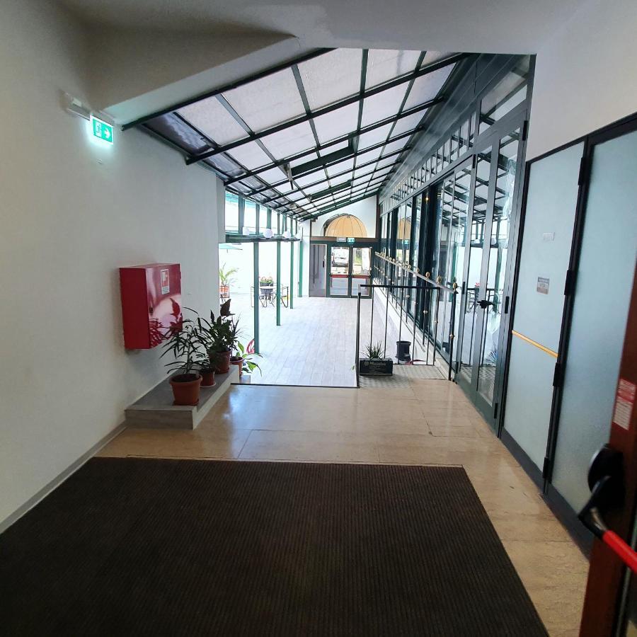 Hotel Perla Massa Lombarda Buitenkant foto