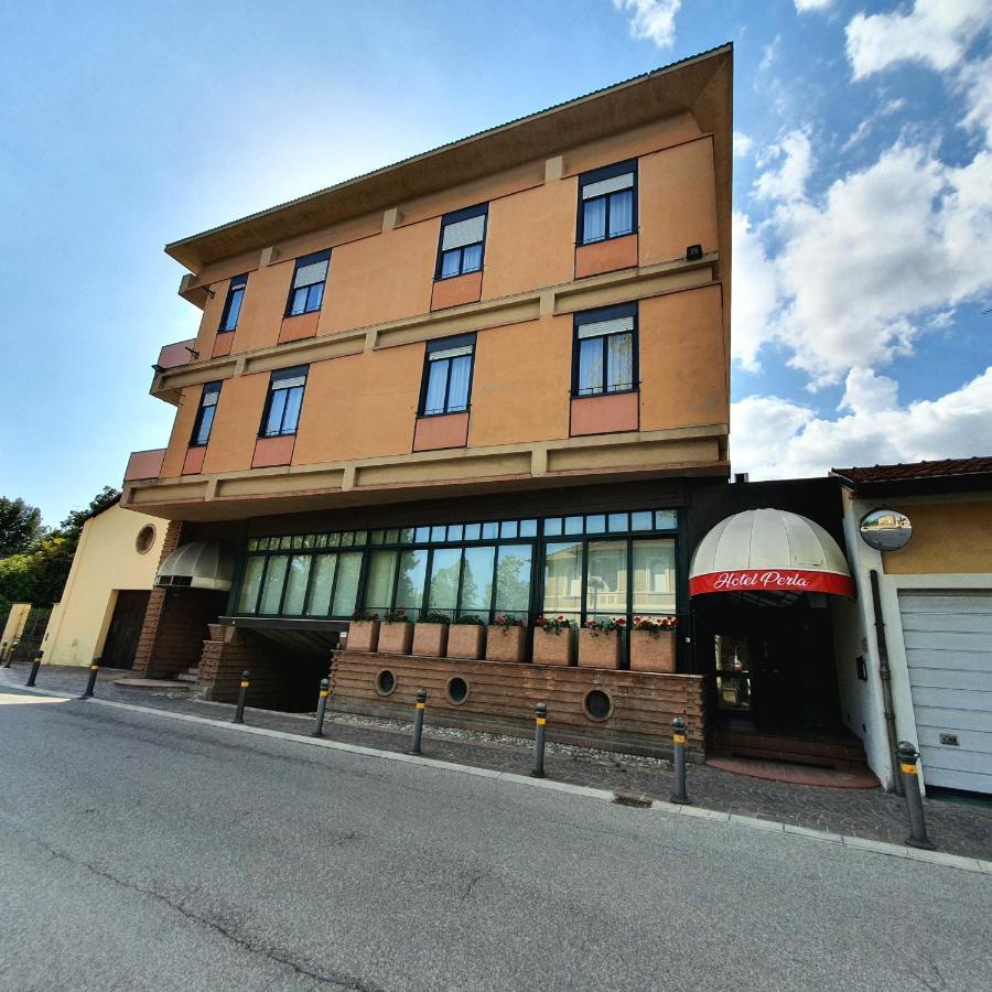 Hotel Perla Massa Lombarda Buitenkant foto